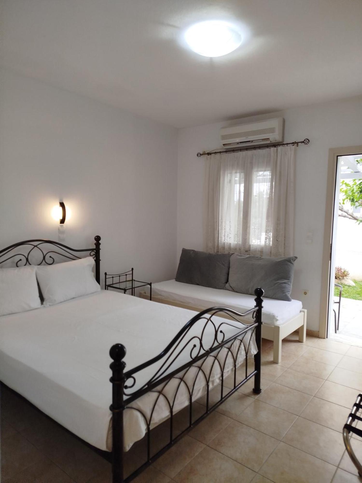 Eleana Studios Skyros Exteriör bild